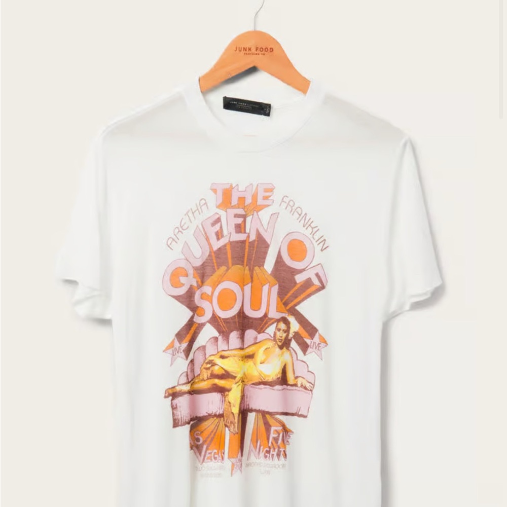 Graphic tee top - Picture 3 of 3